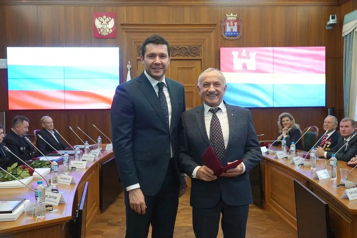 Главный врач Областной стоматологической поликлиники награжден медалью «За заслуги перед Калининградской областью»