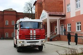 Учебный пожар в областной больнице успешно ликвидирован Учебный пожар в областной больнице успешно ликвидирован