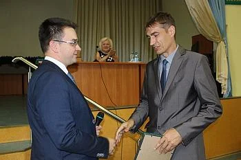 Более двухсот медиков области получили награды федерального и регионального уровня