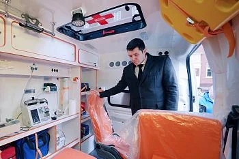 Автопарк скорой медицинской помощи региона пополнился шестнадцатью новыми машинами Автопарк скорой медицинской помощи региона пополнился шестнадцатью новыми машинами