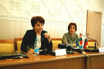 Людмила Сиглаева: Выездные прививочные бригады будут работать на предприятиях Калининградской области