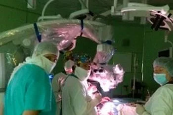 Нейрохирурги расширяют спектр операций