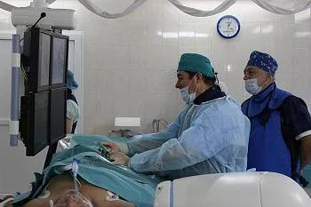 В областной больнице стали доступны операции на сосудах головного мозга щадящим методом