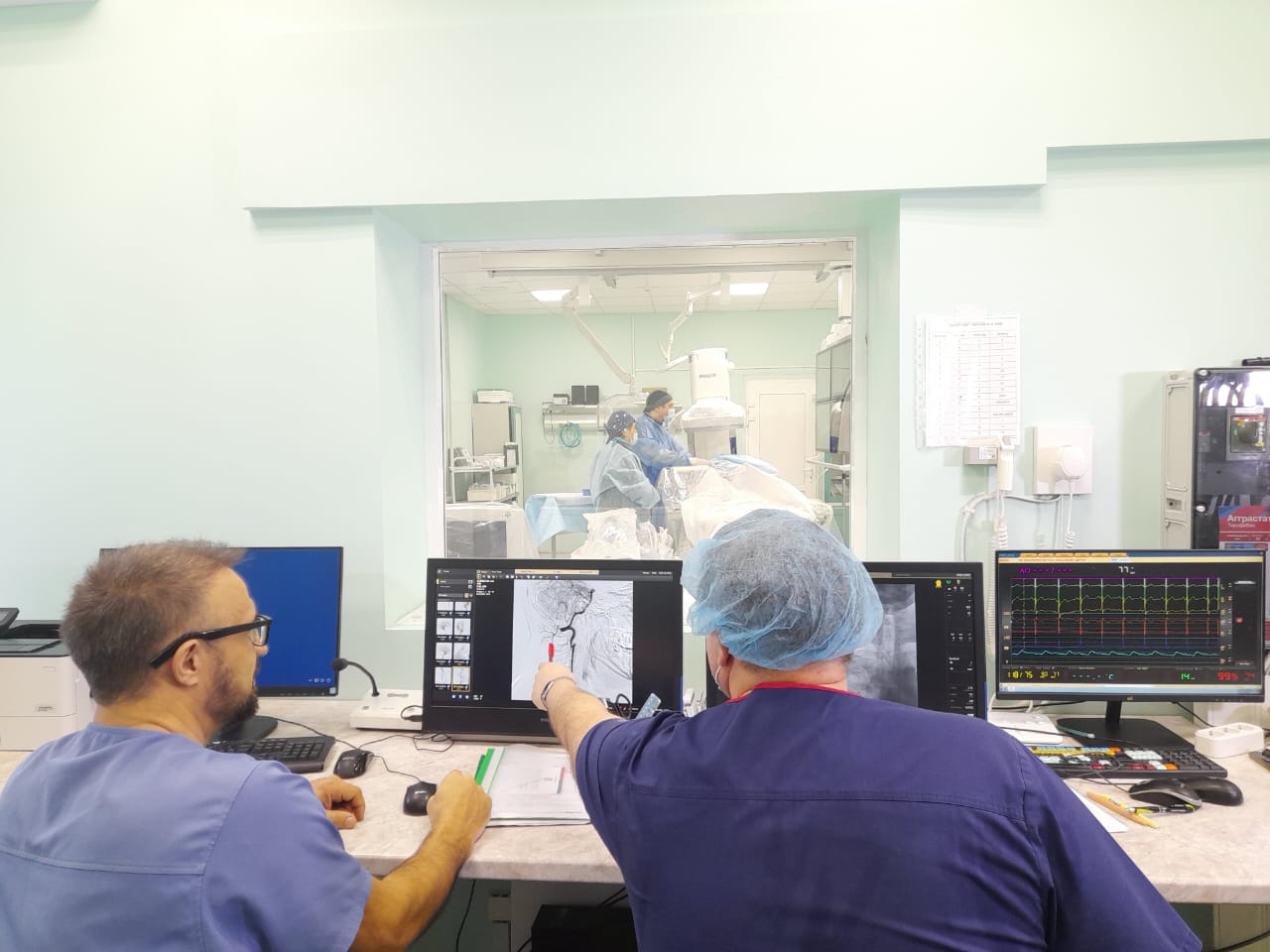 Сердечно-сосудистые хирурги областной больницы получили второй патент на уникальную методику лечения инсультов